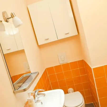 Valentino. Charme Nel Centro Di Apartment Turin